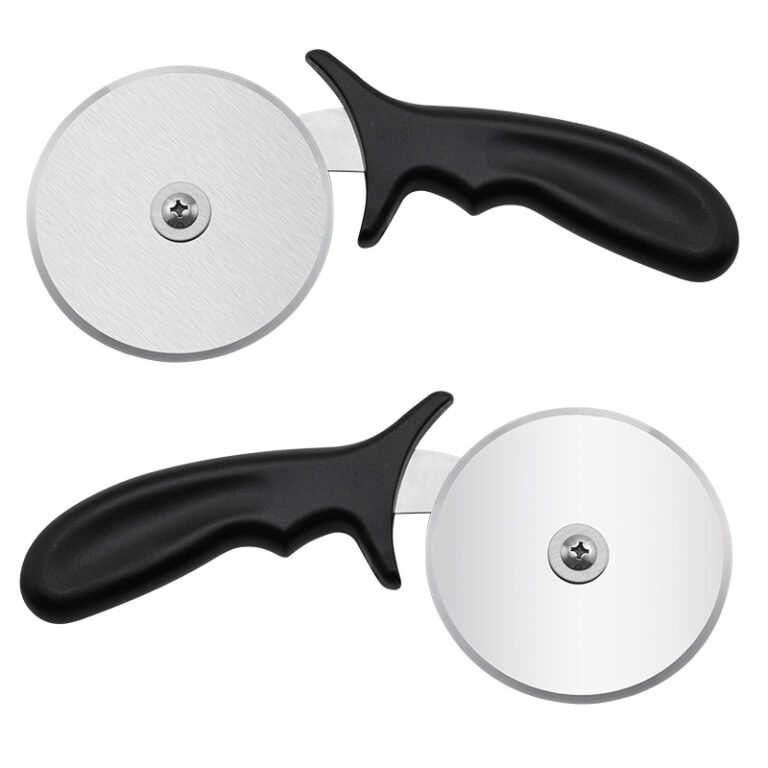 Stainless steel pizza roller cutter with pp handle 10cm